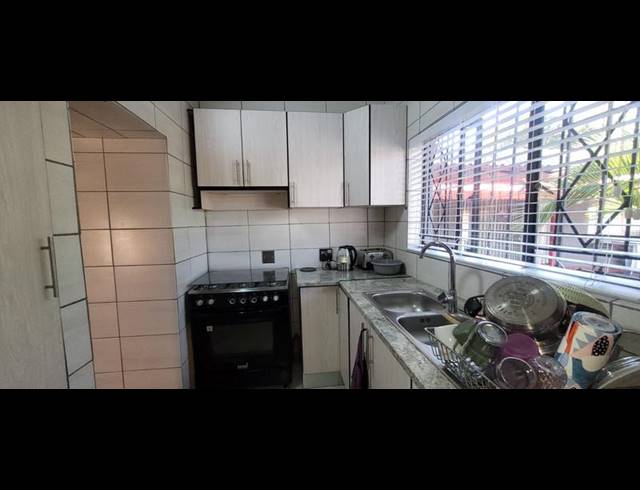 3 BEDROOM HOUSE FOR SALE IN BRACKENDOWNS